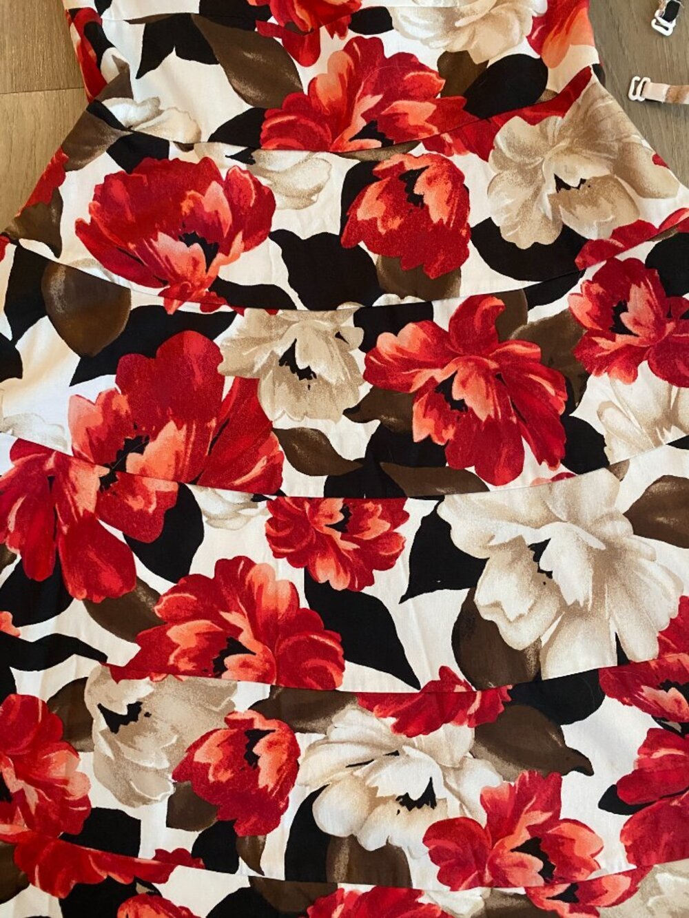 White House Black Market Strapless Floral Fit & Flare Dress Size 0 Pockets Retro - Picture 7 of 11